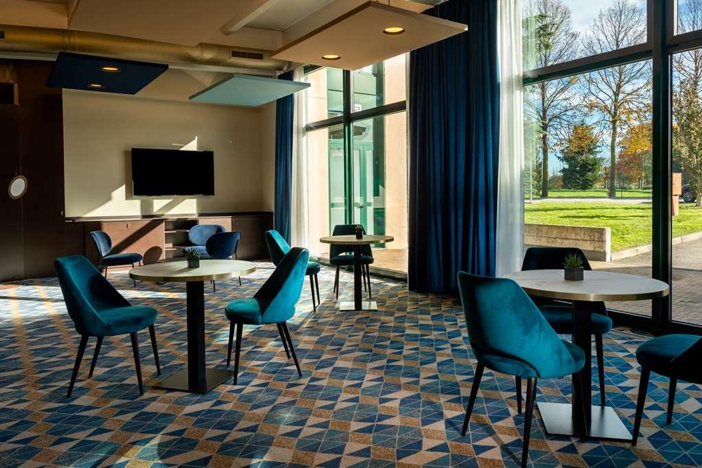 מלון Doubletree By Hilton Milan Malpensa Solbiate Olona מראה פנימי תמונה