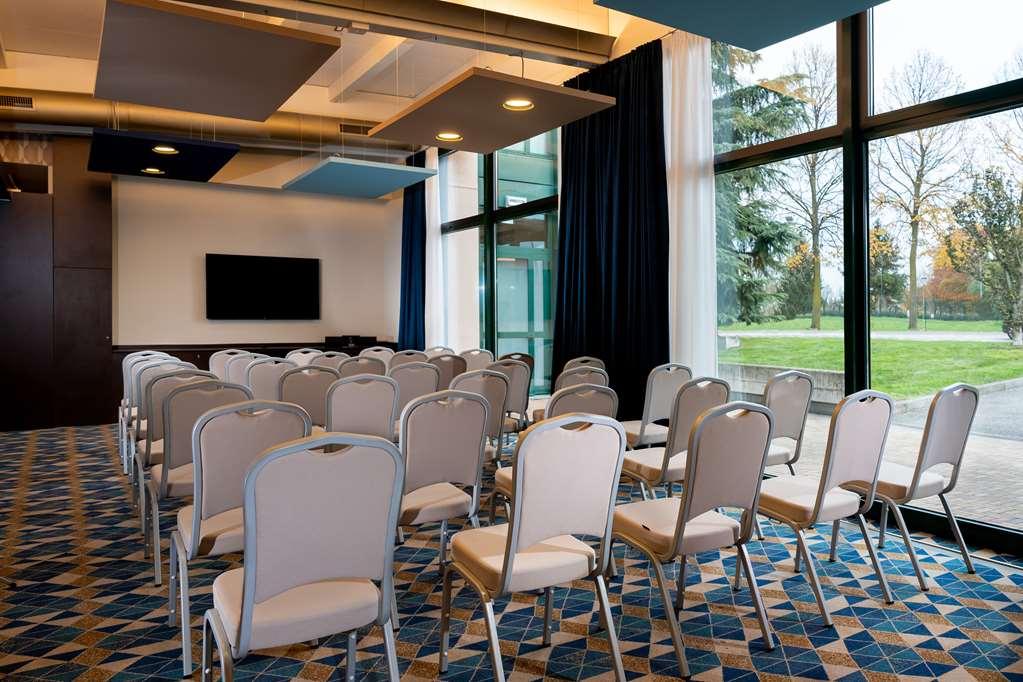 מלון Doubletree By Hilton Milan Malpensa Solbiate Olona מתקנים תמונה